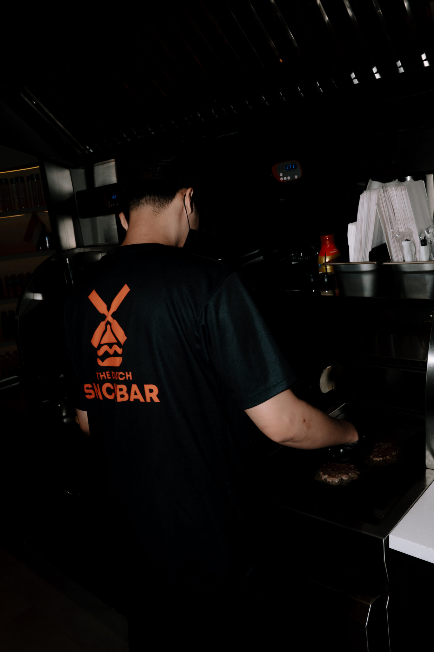 THE DUTCH SNCKBAR